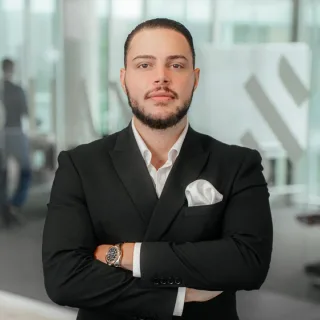 Porträt von Ralf Schneider