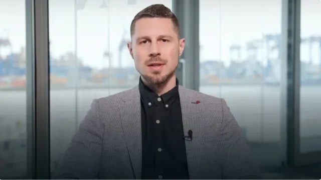 Standbild aus dem Kundenvideo von Fit on Time